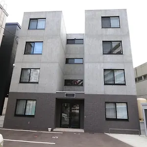 アパート レユシール山鼻南101, 札幌市
